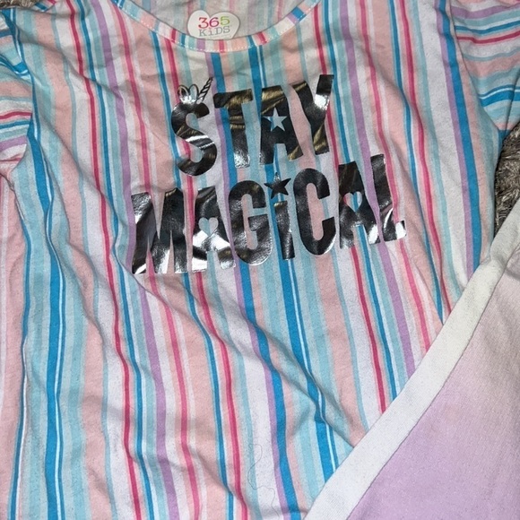 Two Tops - Picture 2 of 3